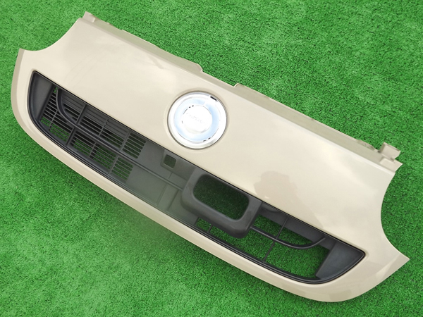 ☆準良品,ベージュ★ムーヴキャンバスLA800Sフロントラジエーターグリル★ムーヴ,キャンバスLA810Sガーニッシュ,フィニッシャー,カバーRe:P拍卖