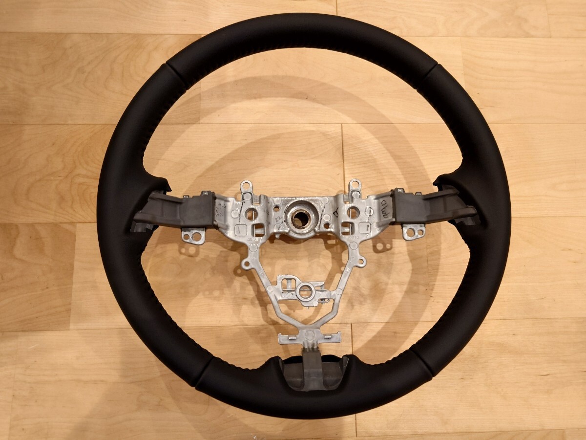 ジムニー ジムニーシエラ JB64 JB74 純正ステアリング 本革 新車外し 240702A拍卖