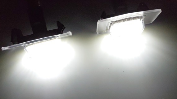 激白光 ! 交換式 ! マツダ LED ナンバー灯 ライセンス ランプ ロードスター NB NB6C NB8C S RS VS SP M YS MV NR-A SG マツダスピード拍卖