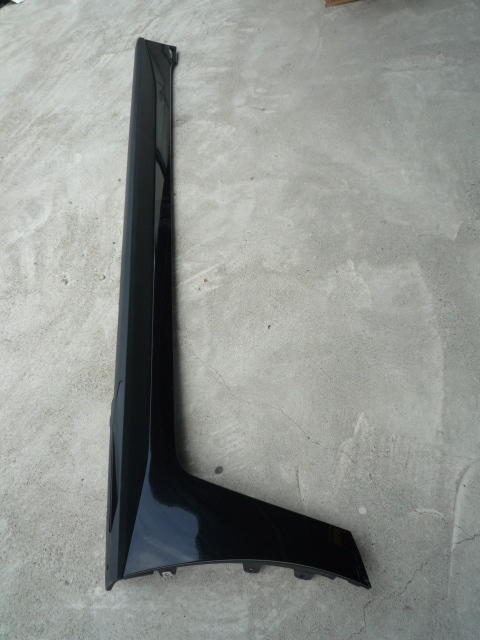 BF28 BMW G26 4シリーズ サイドステップ 右 黒 51778737080拍卖