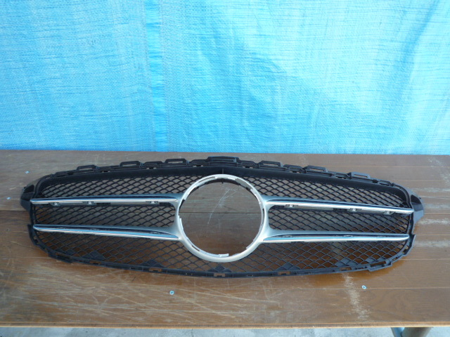 ☆BF114 ベンツ W205 Cクラス グリル A2058803783拍卖