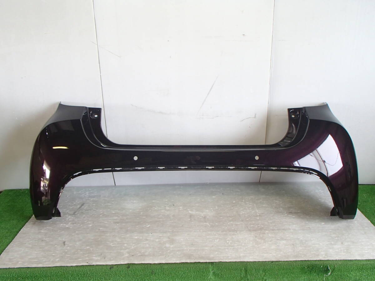【良品】 MXPH10/MXPH15/MXPA10/MXPA15/KSP210 ヤリス HV 純正 リアバンンパー 3R9 ボルドーマイカメタリック 52159-K0010 【24-970】拍卖