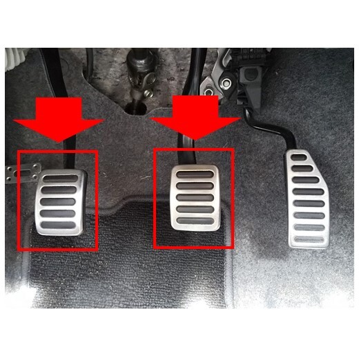 ◆新品 未使用 純正部品 スズキ スイフト MT車用 ブレーキペダル クラッチペダル パッド セット SUZUKI アルト ワークス 汎用 パーツ◆拍卖