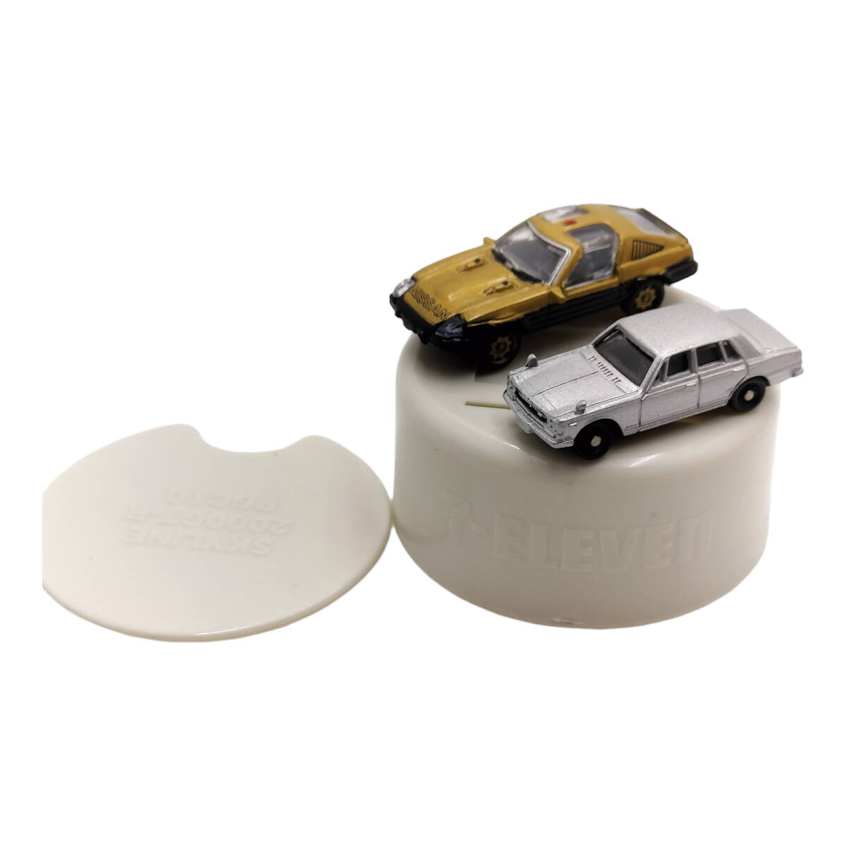 【I12】希少品 ミニカー 1. スーパーZ(ゴールド) 西部警察 スカイライン 2000 GT-R ハコスカ シルバー☆当時物☆retorodac拍卖