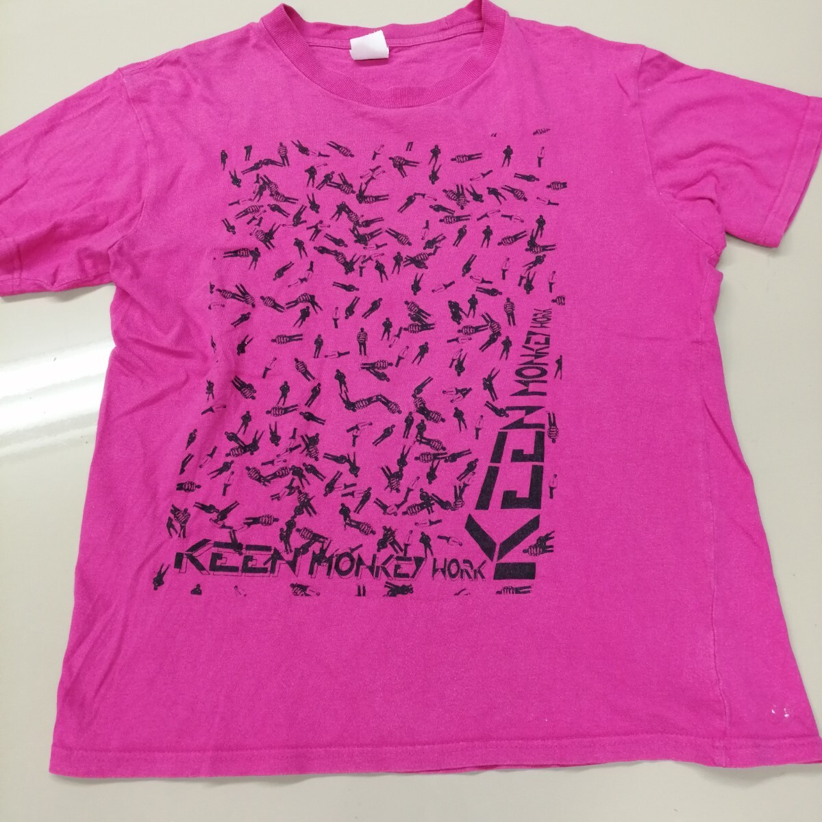 D07 バンドTシャツ キーンモンキーワーク KEEN MONKEY WORK マゼンダ拍卖