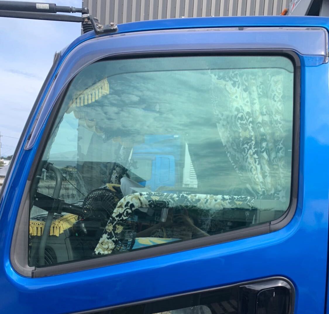 トラック用カット済みフィルム ウルティマ73 ゴーストフィルム 運転席助手席 スーパーグレート ギガ クオン プロフィア レンジャー 他拍卖