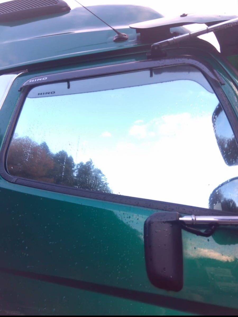 トラック用カット済みフィルム マジックミラー5% 運転席助手席 スーパーグレート クオン ギガ プロフィア レンジャー その他拍卖