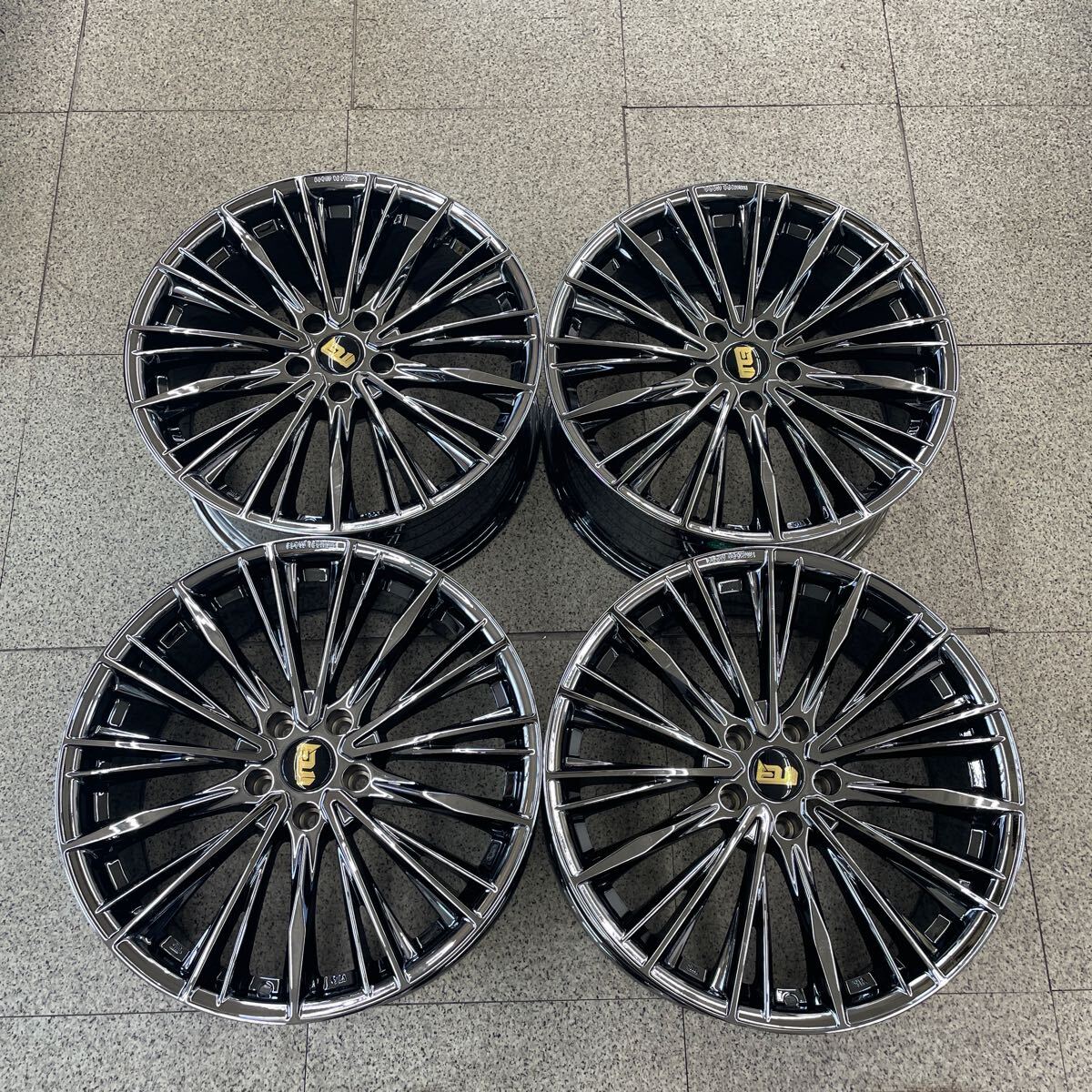 社外アルミホイール 19インチ 8.5J +35 5穴 PCD112 4本セット 未使用品拍卖