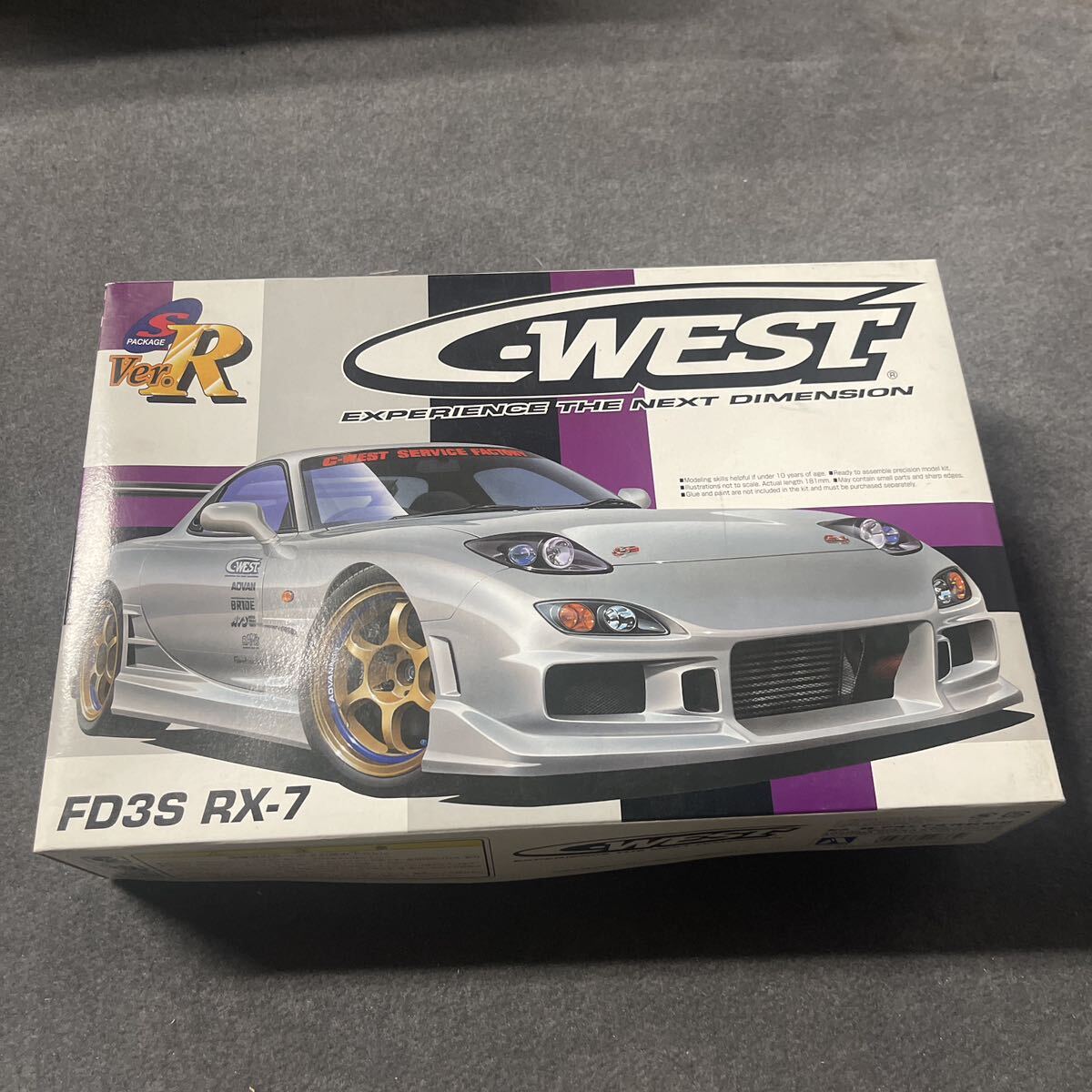 同梱可 希少 アオシマ 1/24 C-WEST RX-7 FD3S シーウエスト マツダ Ver.R Sパッケージ拍卖