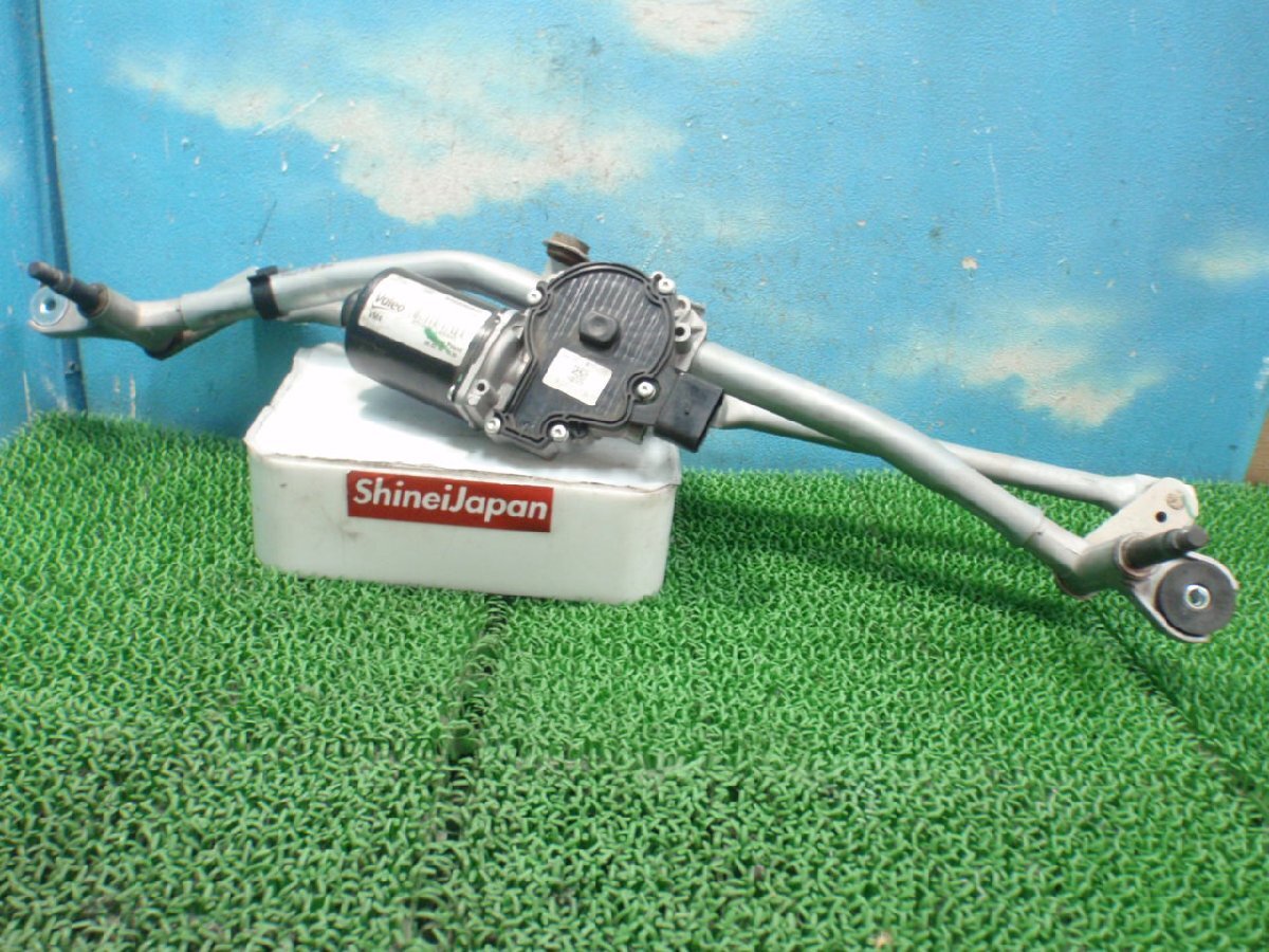 ★ DC2NA ジャガー F-PACE フロントワイパーモーター リンク付 360545JJ拍卖