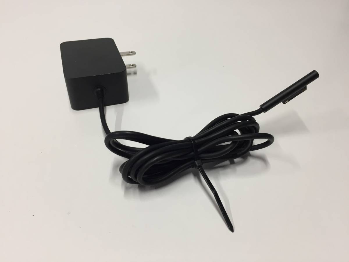 A20309)純正品 Microsoft Surface用 Microsoft 1735 15V/1.6A/24W ACアダプター 中古動作品拍卖