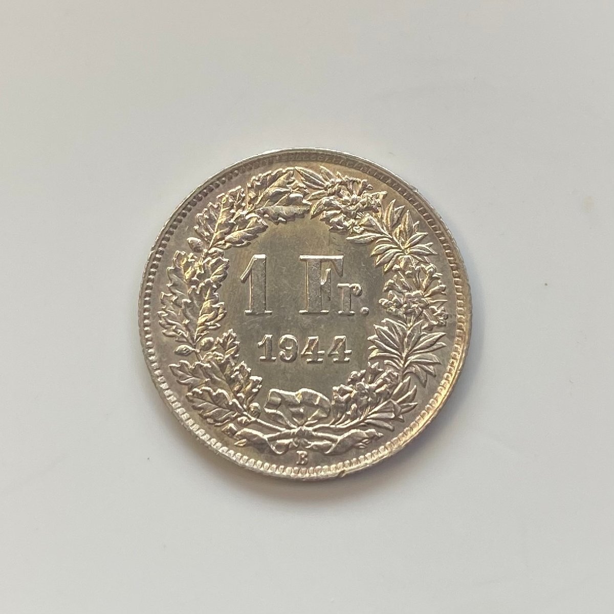 Y321 スイス1フラン 1944年 アンティークコイン女神ヘルヴィヒシア コイン コレクション 保管品 直径約23.31mm 重量約5g 厚み約1.54mm拍卖