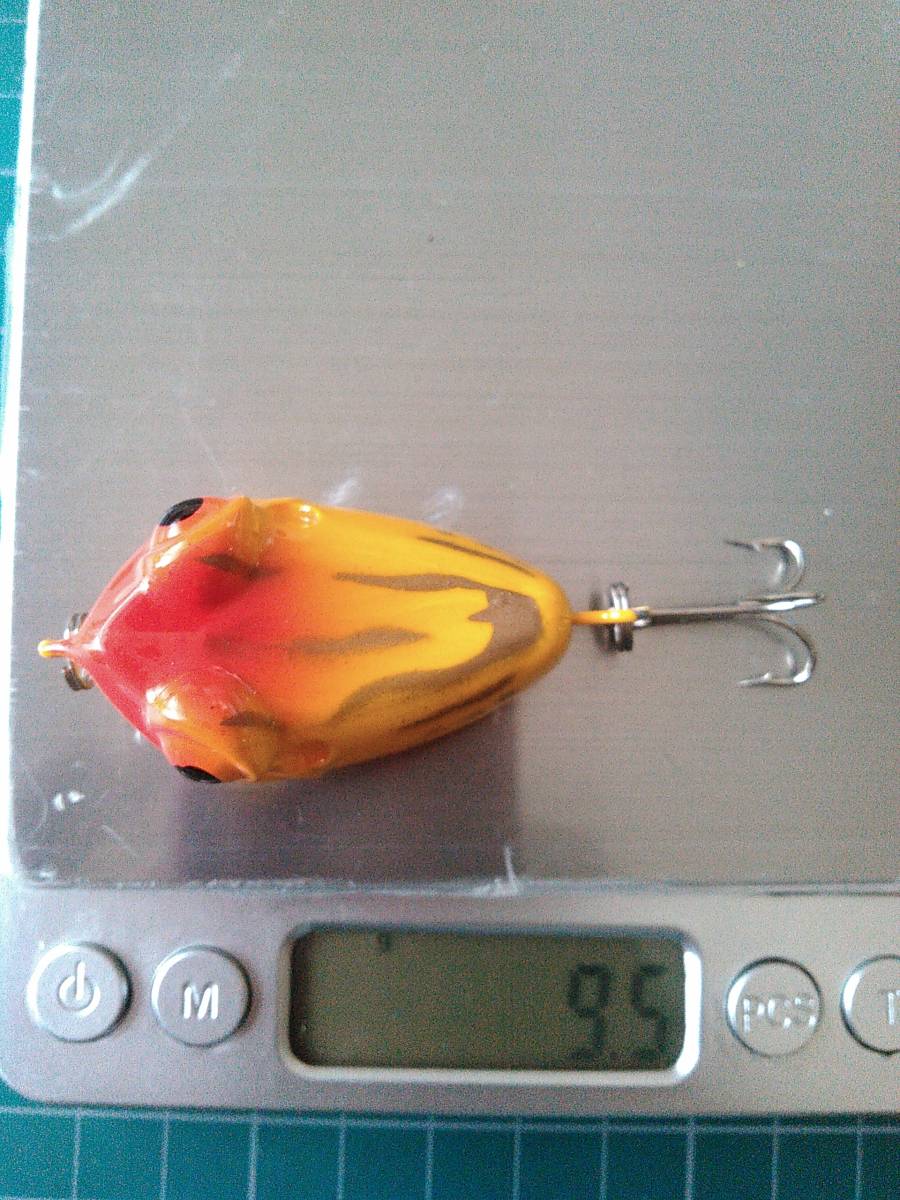 カエルのルアー 50mm 10g 1 検)B級ルアー ブラックバス ナマズ 野池 トップウォーター スモール 拍卖