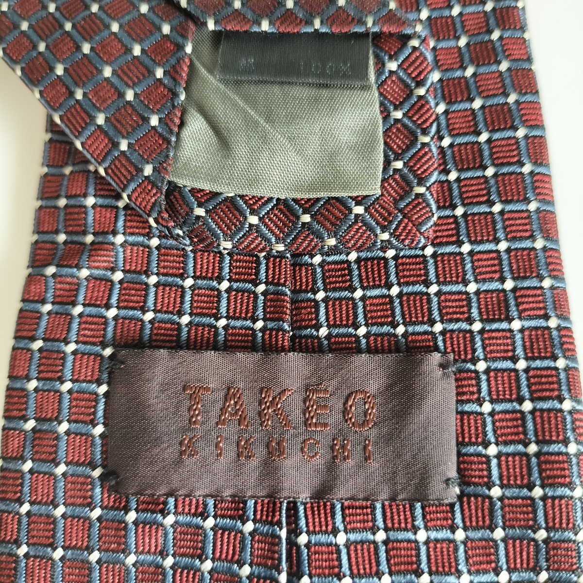 TAKEOKIKUCHI(タケオキクチ)ボルドー水色ミニ格子柄ネクタイ拍卖