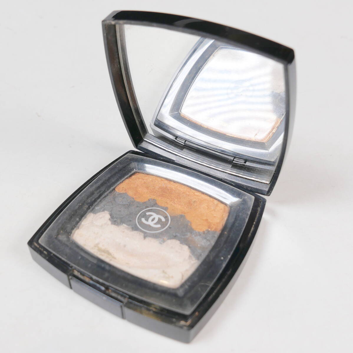 ♪ 中古コスメ★CHANEL シャネル LUMIERE D'ARTIFICES ルミエール ダルティフィス メイクアップカラー拍卖