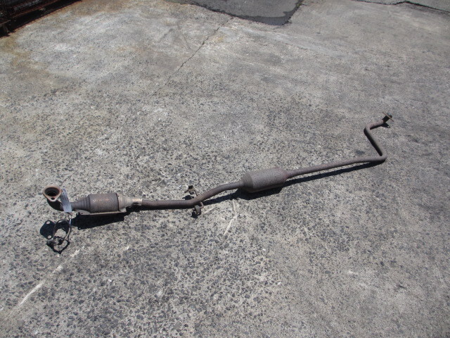 ヴィッツ②3ドア H12 フロントマフラー SCP10 触媒 エキゾースト 1SZ-FE T11拍卖