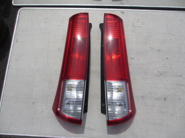 パレット H20 純正テールランプ MK21S 難有拍卖