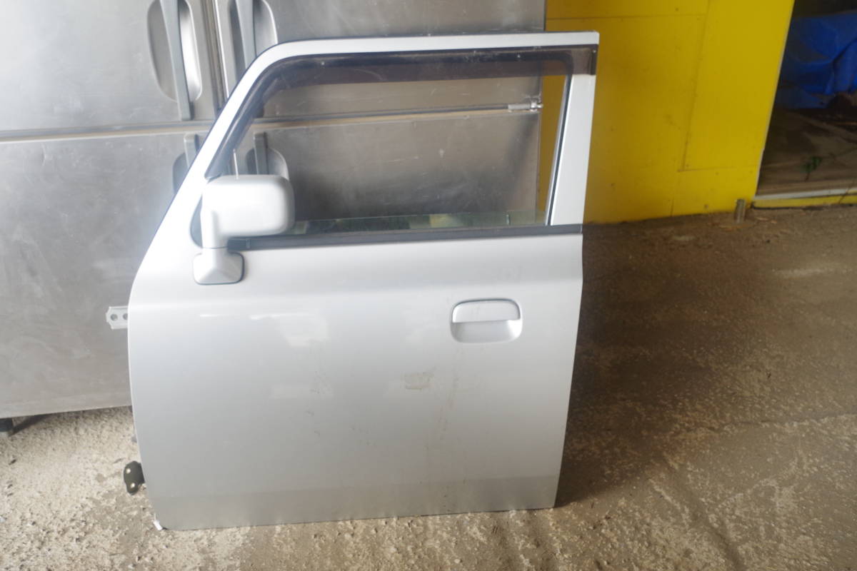 スズキ アルトラパン HE21S フロントドア 左拍卖