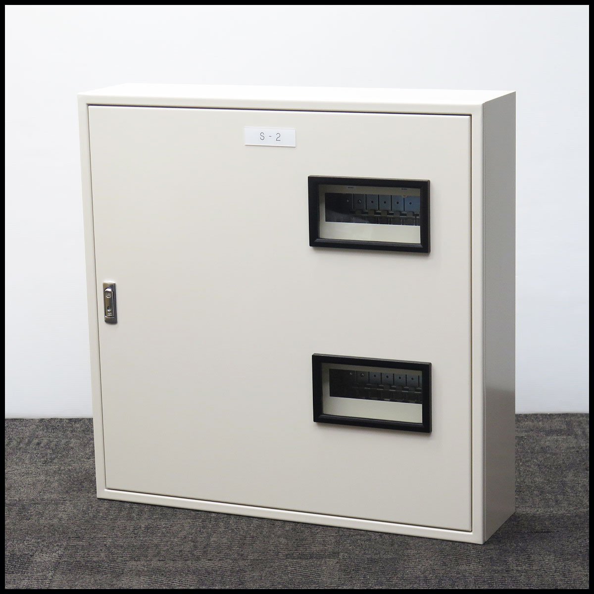●2) 未使用? テンパール工業 動力盤? 電灯盤? S-2 ブレーカー:B-223EA 【現状品】 Nito/日東工業 盤用キャビネット S20-88-IC拍卖