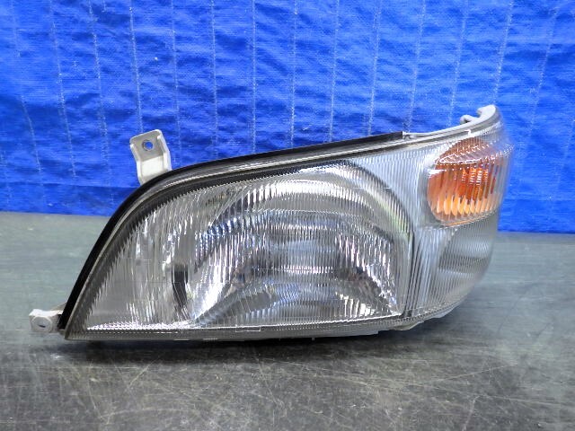 3339 トヨエース デュトロ ダイナ 左ライト ハロゲン 100-78818 46 12V 美品拍卖