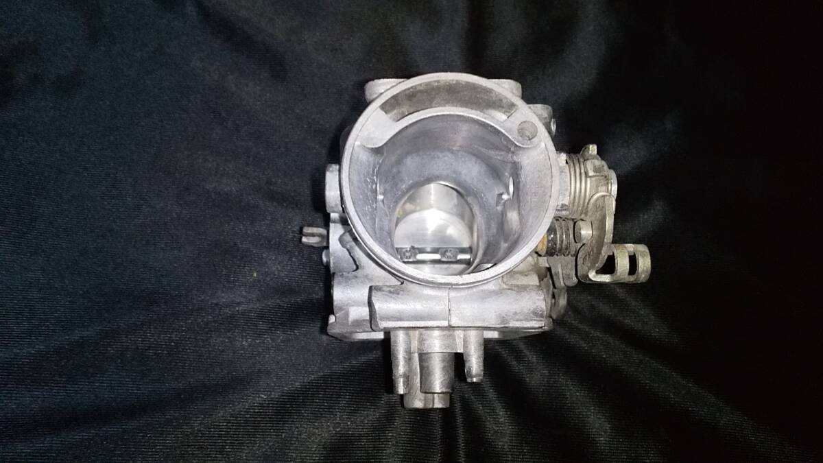 ホンダ純正 RC04 CB750F キャブレター2番ボディーFz FA拍卖
