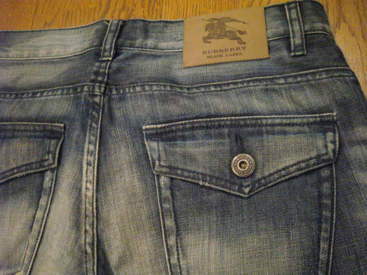 バーバリーブラックレーベル ストレートデニムパンツ 73 a851拍卖