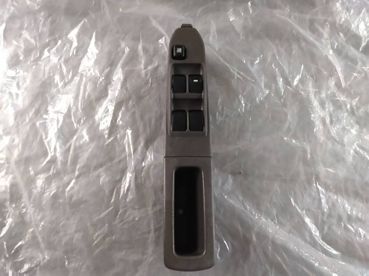 三菱 EKワゴン H81W 純正パワーウィンドスイッチ 運転席 集中 ウィンドウ拍卖