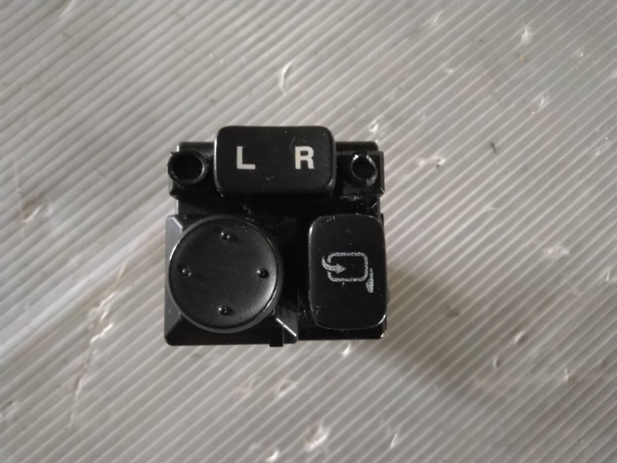 スズキ ワゴンR MH21S 純正サイドミラースイッチ① ドアミラー 操作スイッチ 開閉スイッチ ボタン拍卖