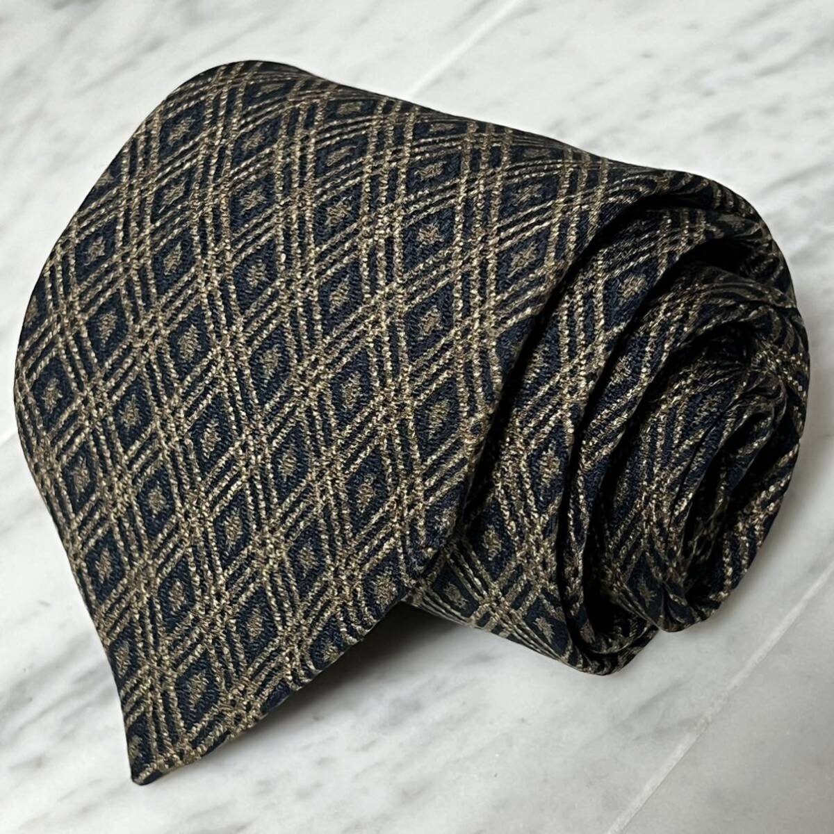 【美品】 999円~ COMME CA DU MODE MEN ネクタイ ネイビー ブラウン系 チェック柄 小紋 (GREEN B3)拍卖