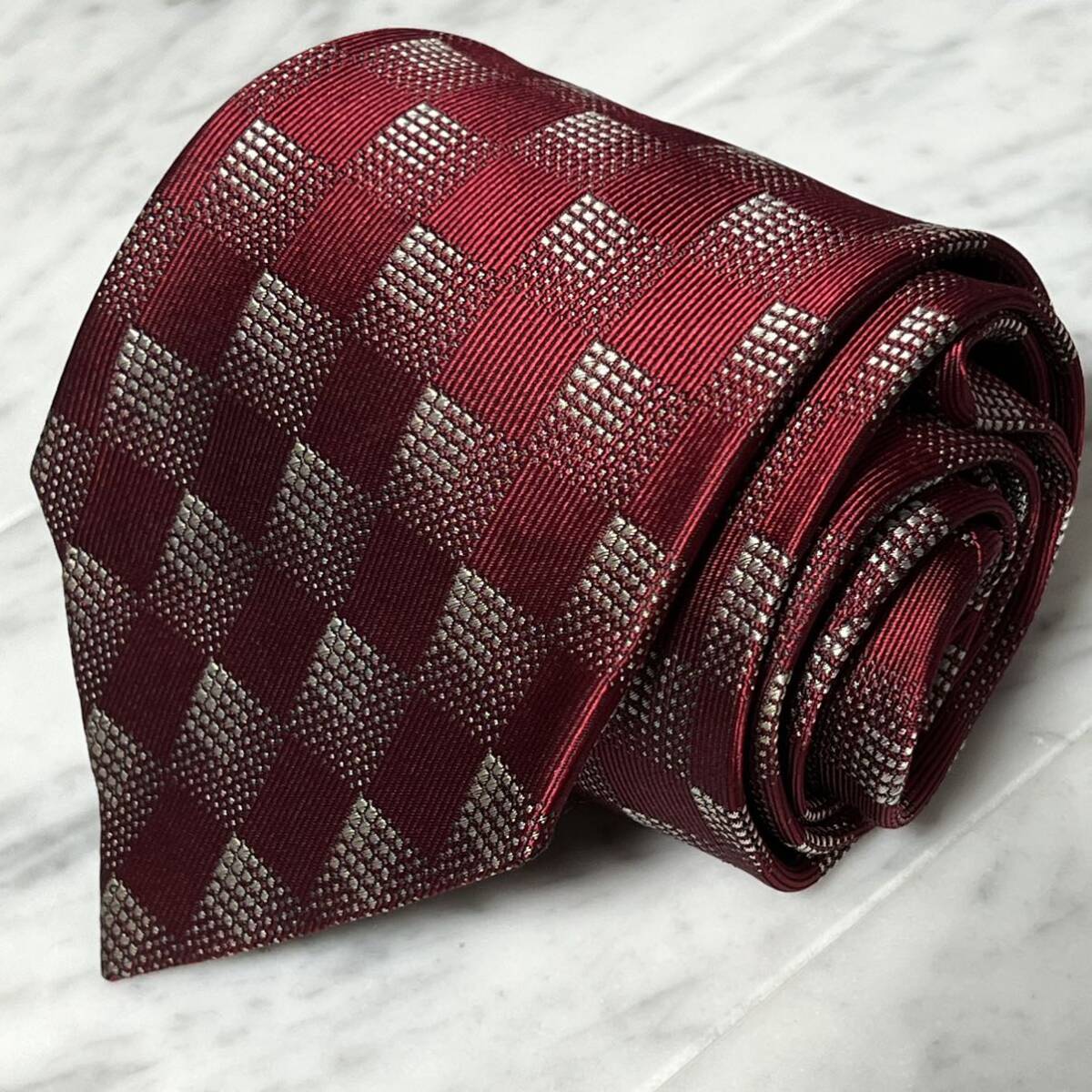 【美品】 999円~ HIROKO KOSHINO ネクタイ レッド系 ブロックチェック柄 (R4)拍卖