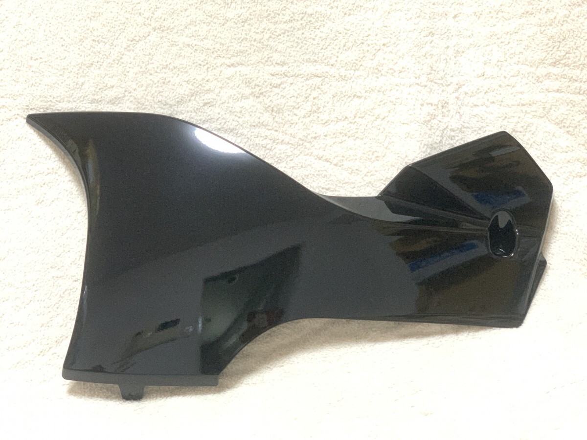 SUZUKI(スズキ) 純正 94483-10L00-YVB アンダーカウル 左 新車外し品 HAYABUSA (EJ11A) ハヤブサ 隼 GSX1300R ブラック拍卖
