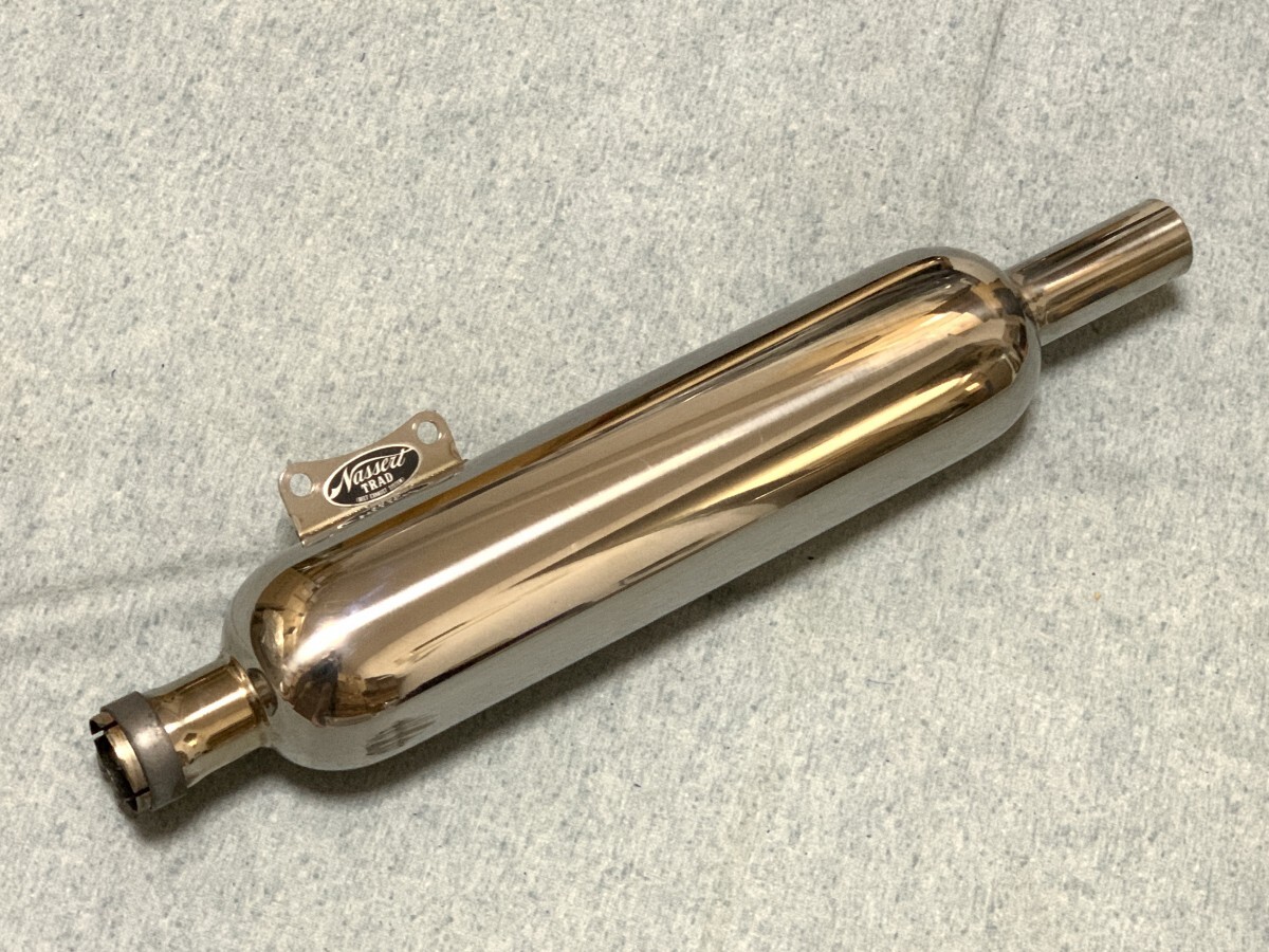 BEET(ビート) NASSERT TRAD V 左 サイレンサー 単品 ?(8210-KA9-01)? 中古品 W800拍卖