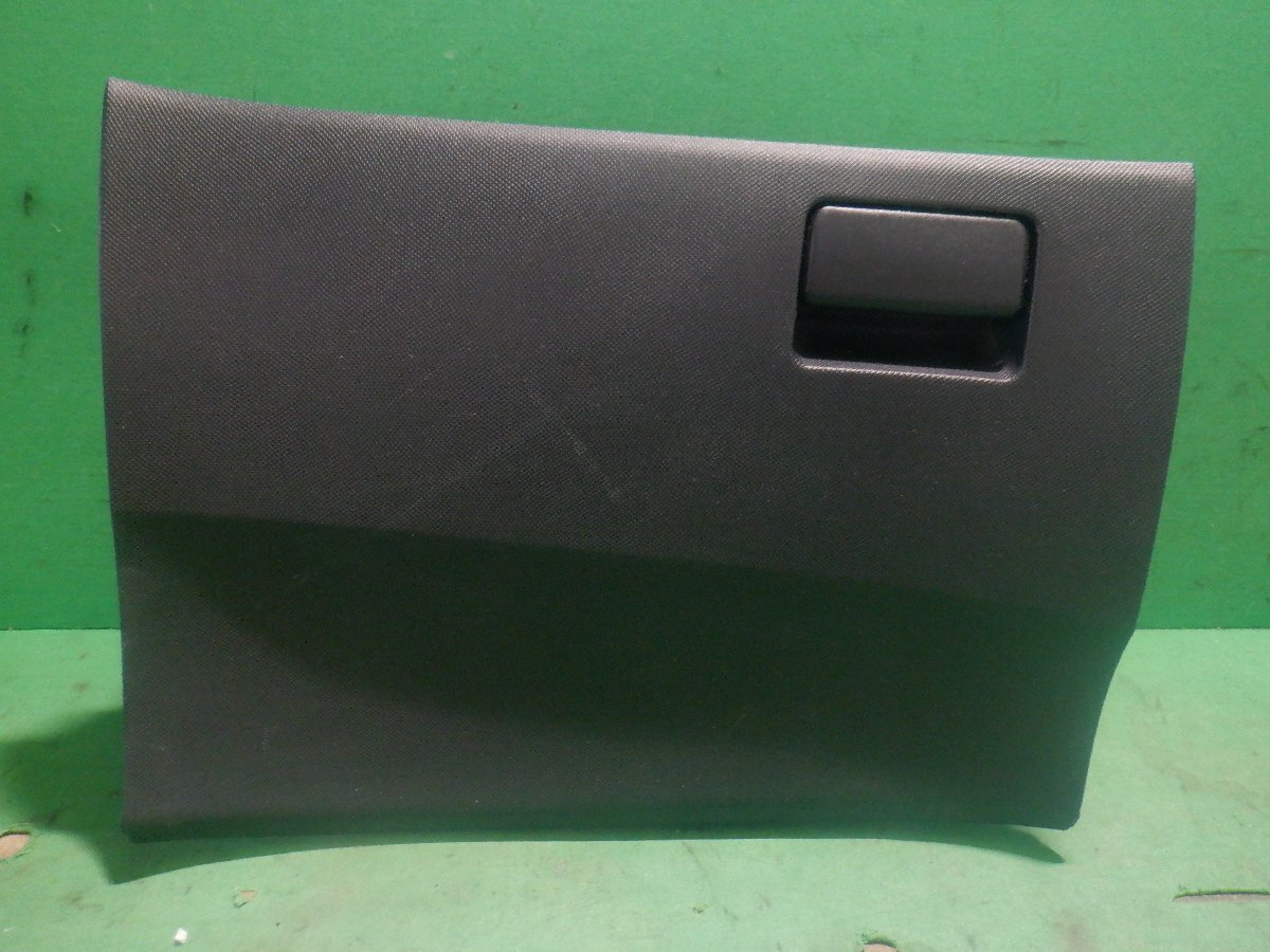 ◎【ヤA】トヨタ エスティマ AHR20W 後期 純正 グローブボックス 小物入れ 55550-28110拍卖