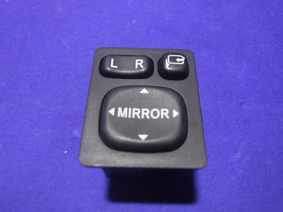 【A】トヨタ ヴィッツ NSP130/KSP130 純正 ドアミラースイッチ 183575拍卖