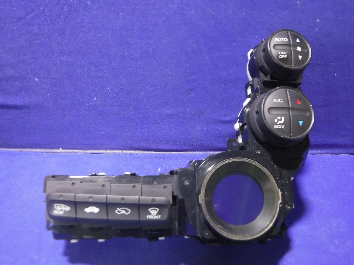 【C】ホンダ フィットシャトル GP2 純正 エアコンスイッチ STANLEY D08Y1拍卖