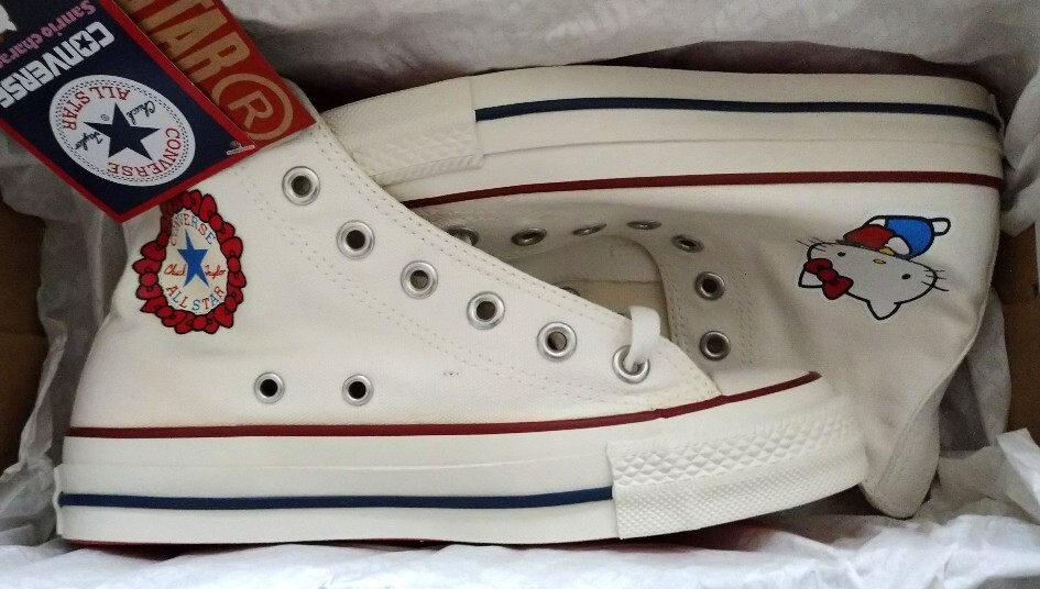 送料無料 新品【23.0cm】コンバース オールスター ハイカット ハローキティ サンリオ スニーカー レディース キッズ HI CONVERSE拍卖