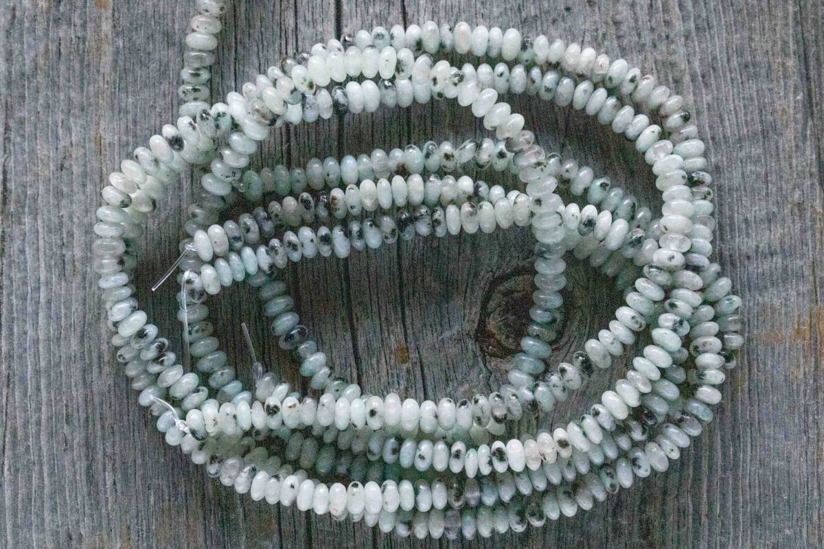 *Kiwi Jasper button type拍卖