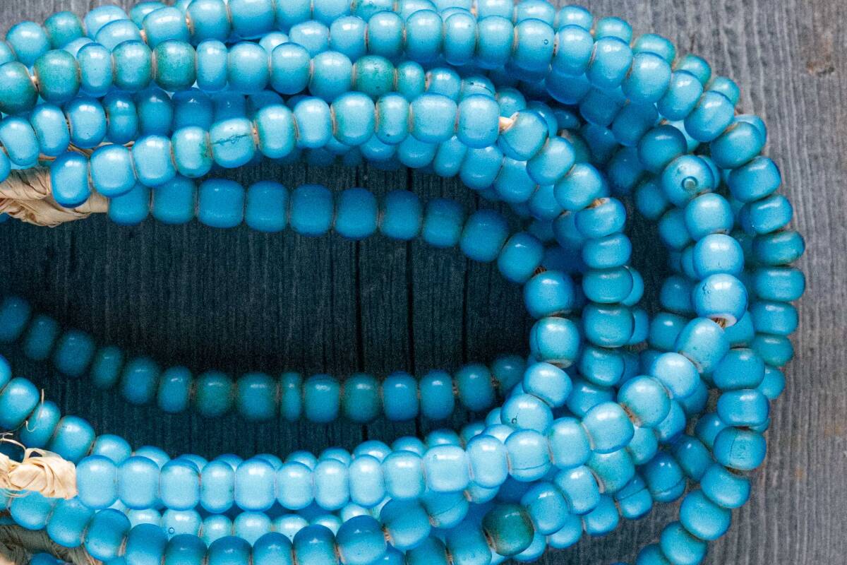 *White hearts beads2拍卖