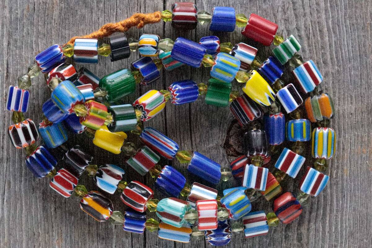 *Venetian beads1B拍卖