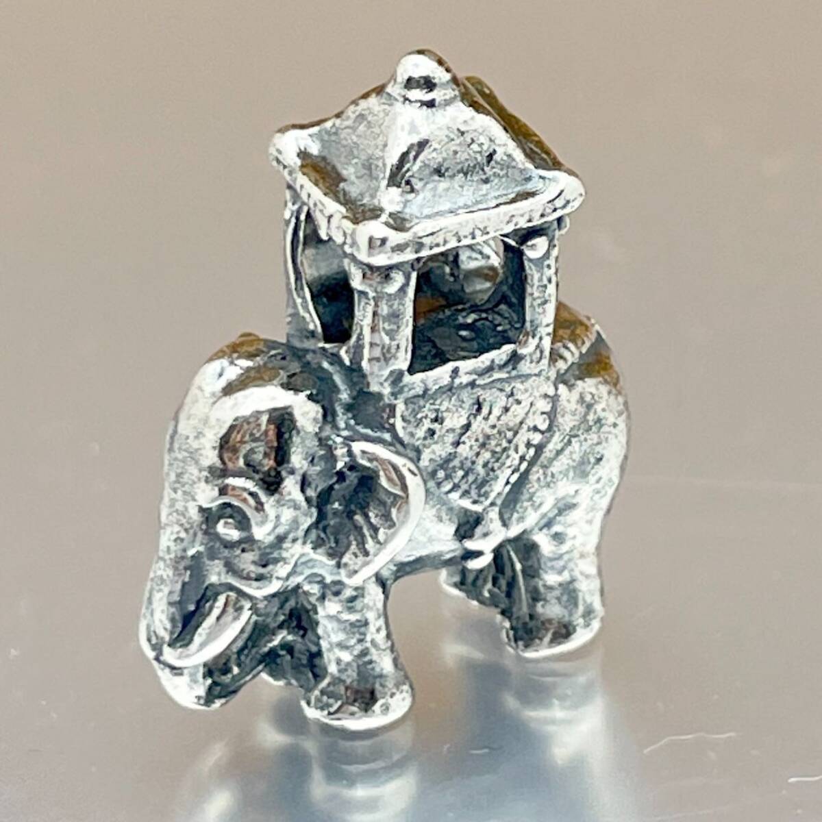 トロールビーズ インディアン エレファント チャーム シルバー /24-578S拍卖