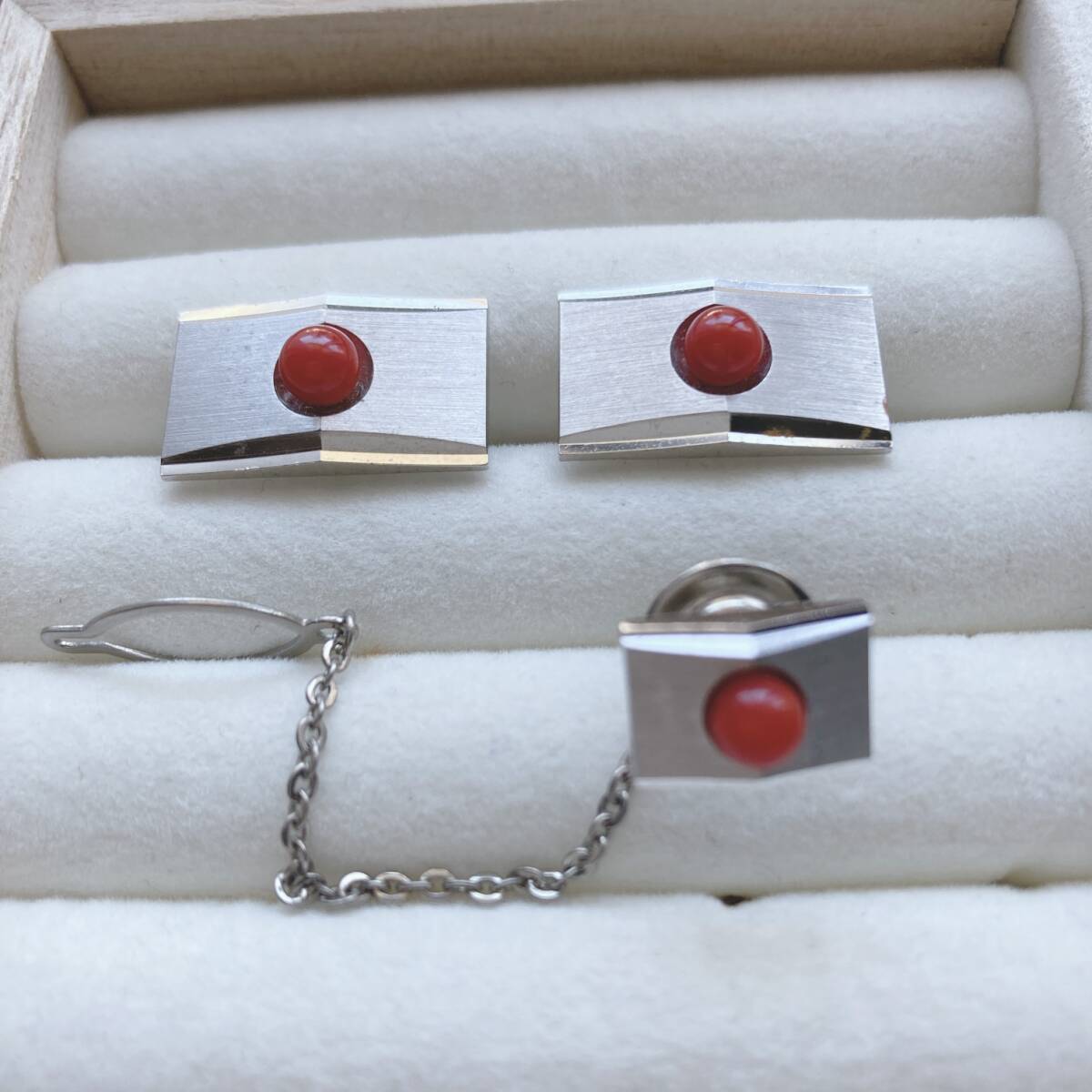 ヴィンテージカフス タイタックピンセット 赤サンゴ 珊瑚 シルバー☆japan Vintage jewelry accessories k0552拍卖