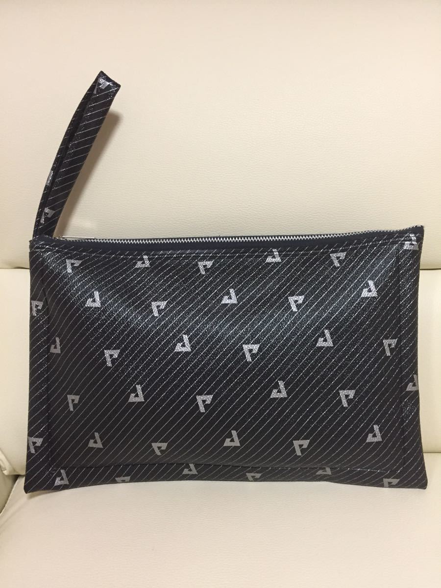 395.新品☆メンズクラッチバッグ☆黒×シルバー拍卖