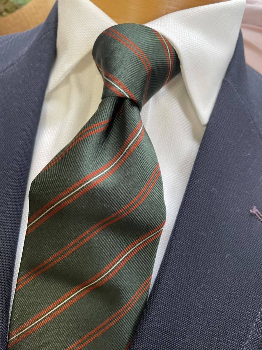 【美品】アムウェイ ストライプ柄ネクタイ大剣約9cmグリーン基調高級シルク STEFANO RICCI拍卖