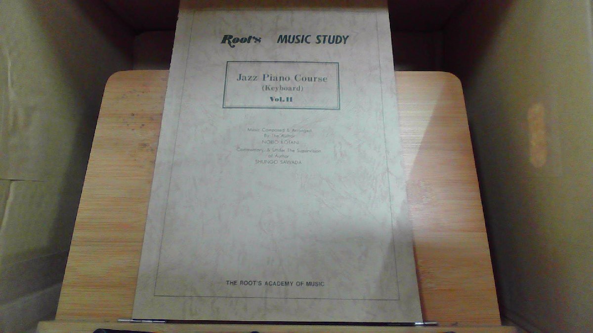 Root's MUSIC STUDY Jazz Piano Course (Keyboard) Vol.11拍卖
