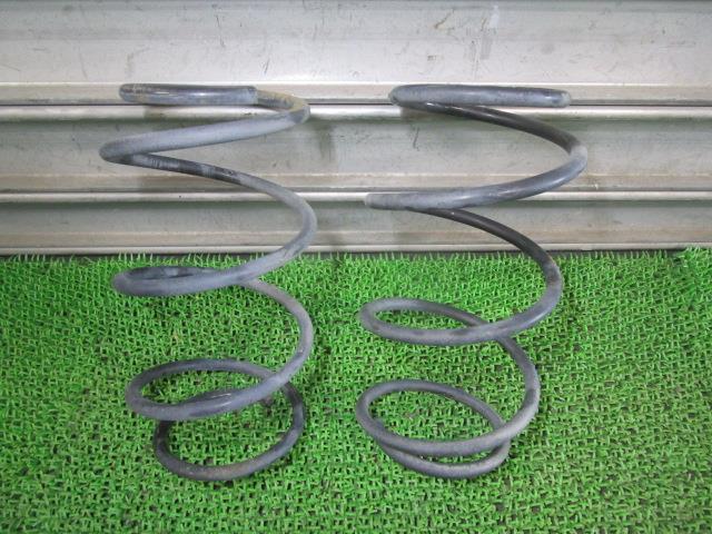 ミラ DBA-L285S 左右 リアスプリング 48231-B2540 /41456拍卖