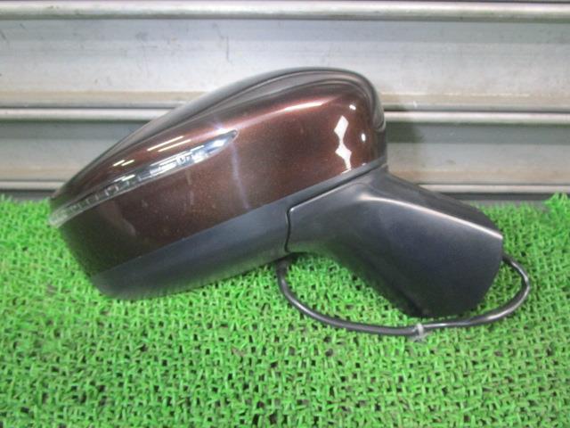 ノート DBA-E12 右サイドミラー 96301-5VA0A 96301-5VA-0B CAS インペリアルアンバー /41532拍卖
