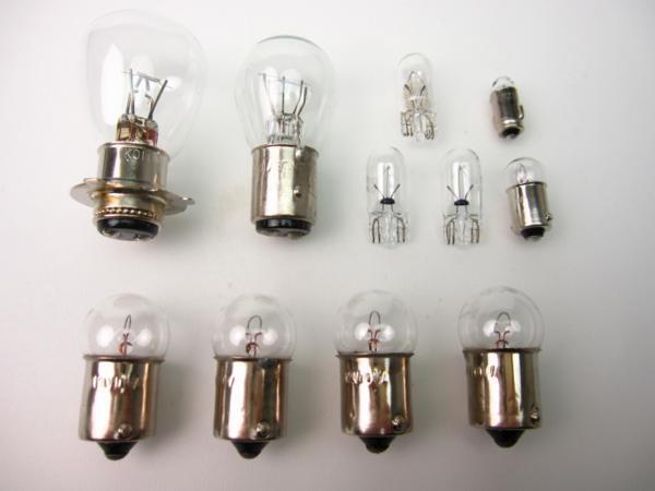 ハンターカブ 12V化車両用 電球セット ヘッドライト/ウインカー/テール/メーター拍卖