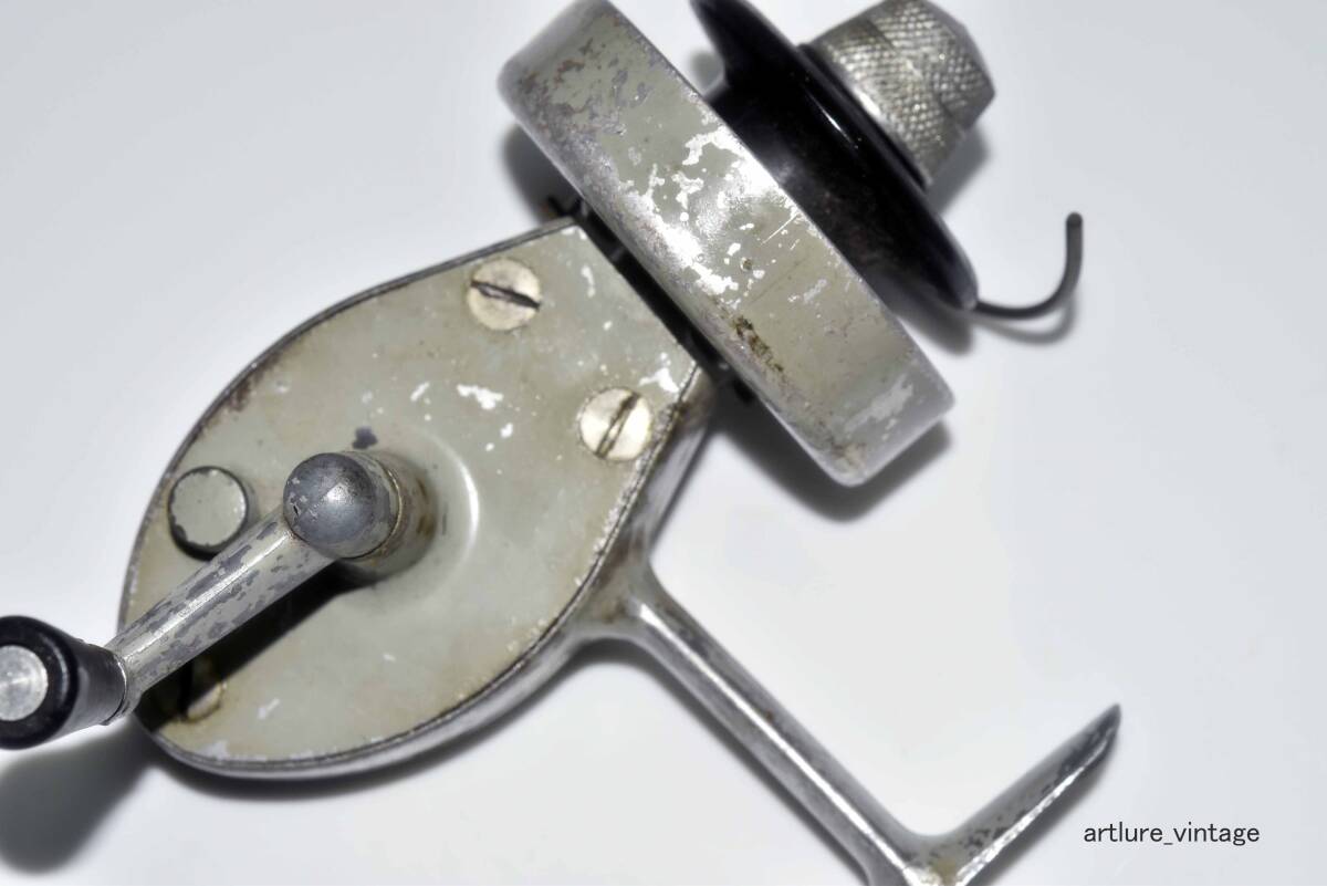 RARE VINTAGE REEL,STUCKY SWISS MADE SPINNING REEL  OLD REEL, B637-346 HISTRICAL REEL ビンテージリール拍卖