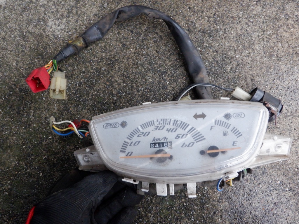 ライブディオZX DIO AF35 純正メーター 6418キロ R拍卖