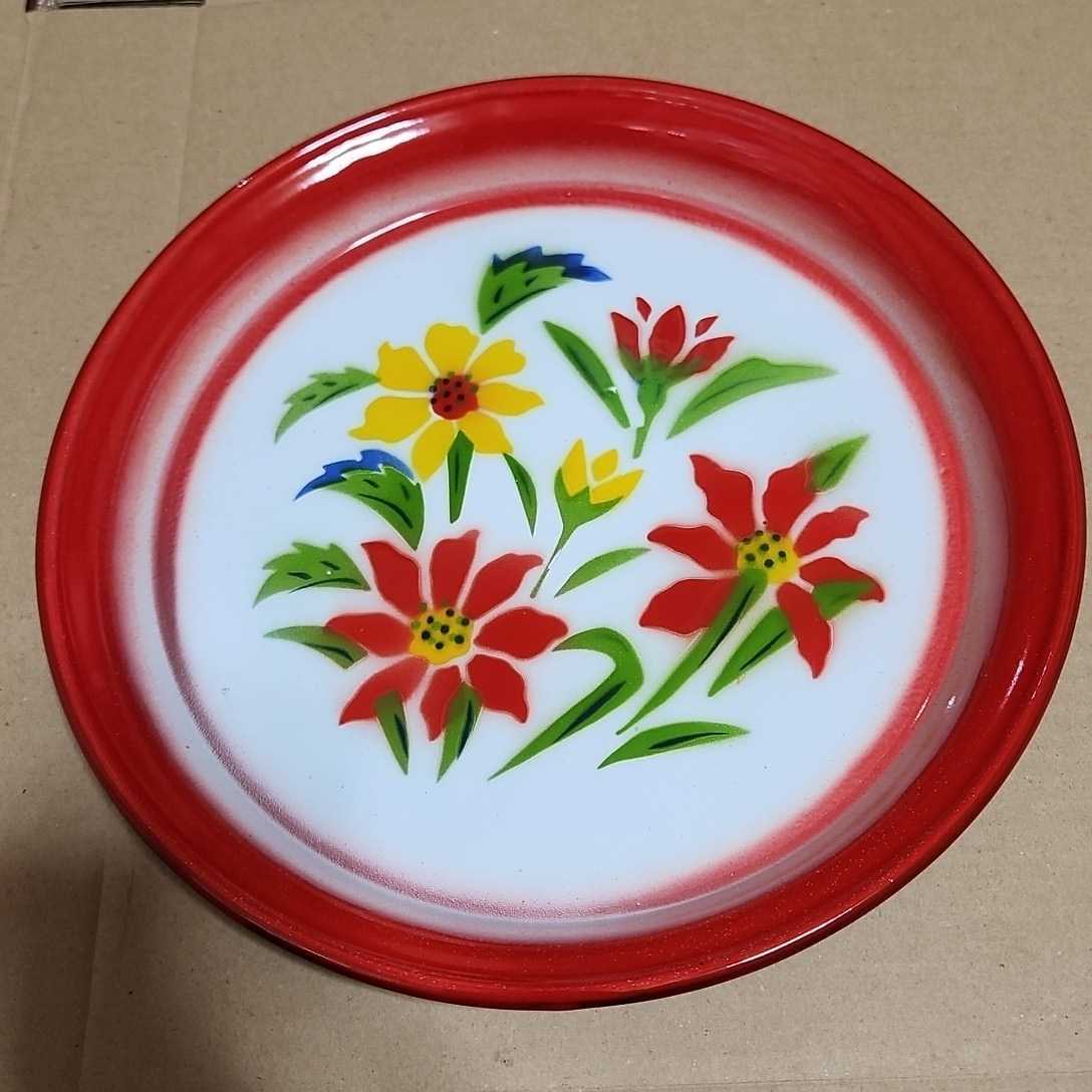 タイ製 ホーロー平皿 盛り付け皿 ソムタム レトロ花柄 26cm RABBIT BRAND 琺瑯 タイ東北地方 イサーン拍卖